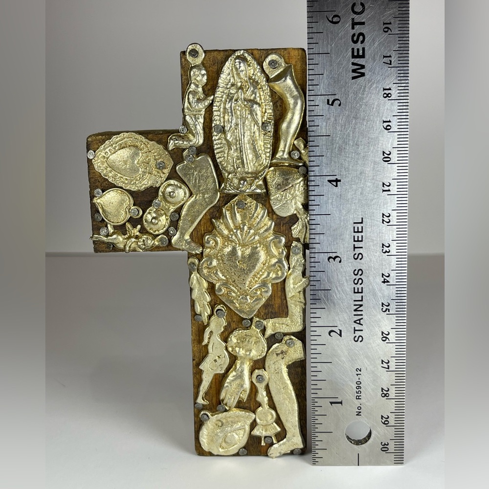 Mexican wooden milagros cross - Picture 4 of 14